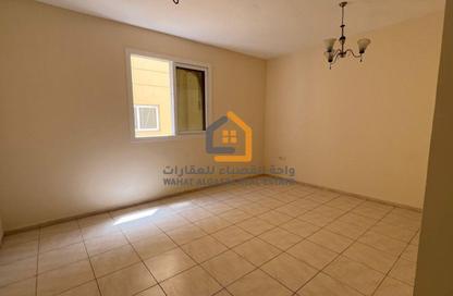 Apartment - 2 Bedrooms - 2 Bathrooms for rent in Al Mujarrah - Al Sharq - Sharjah