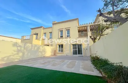 Villa - 2 Bedrooms - 3 Bathrooms for rent in Springs 6 - The Springs - Dubai