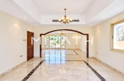 Villa - 5 - 5 for rent in Al Barsha 2 Villas - Al Barsha 2 - Al Barsha - Dubai