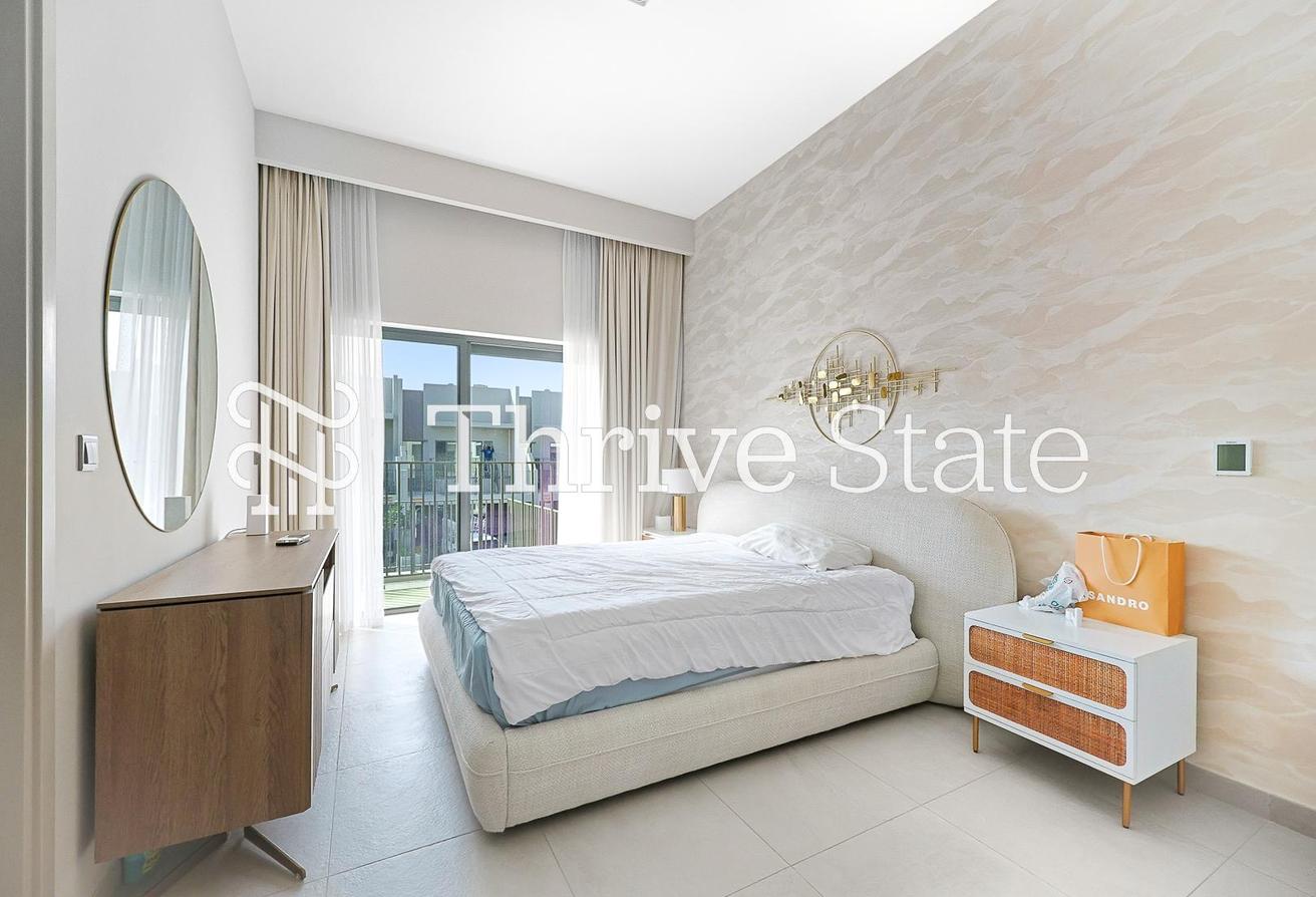 Rare Corner 3 Bed | Largest Plot | Luxury photo 13