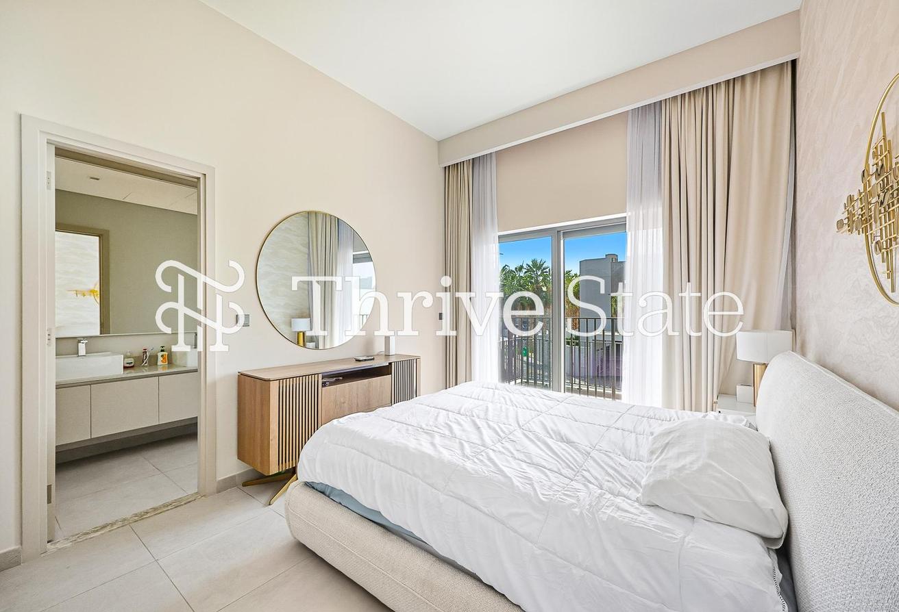 Rare Corner 3 Bed | Largest Plot | Luxury photo 17