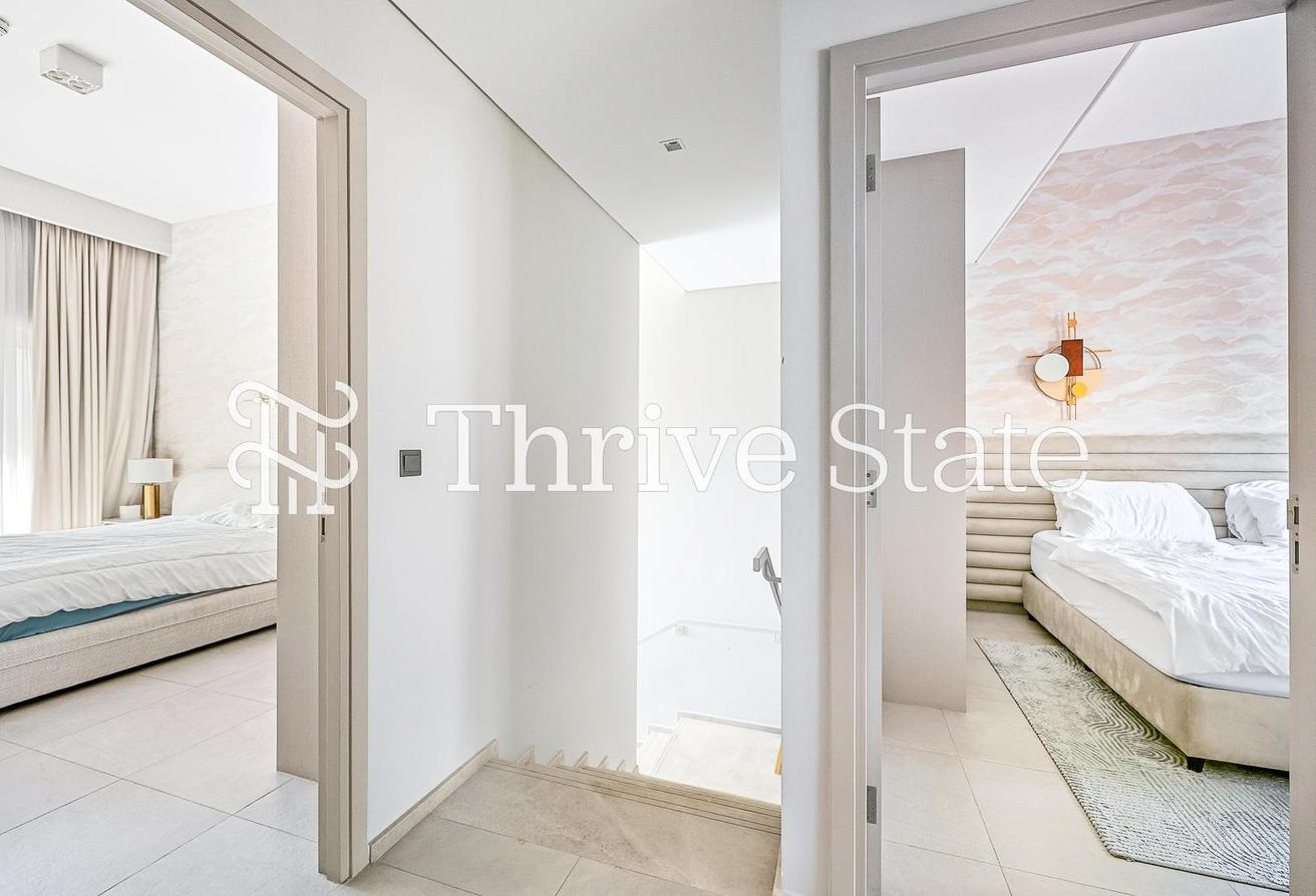 Rare Corner 3 Bed | Largest Plot | Luxury photo 26