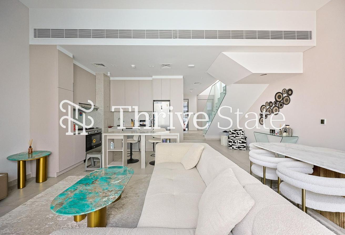 Rare Corner 3 Bed | Largest Plot | Luxury photo 5