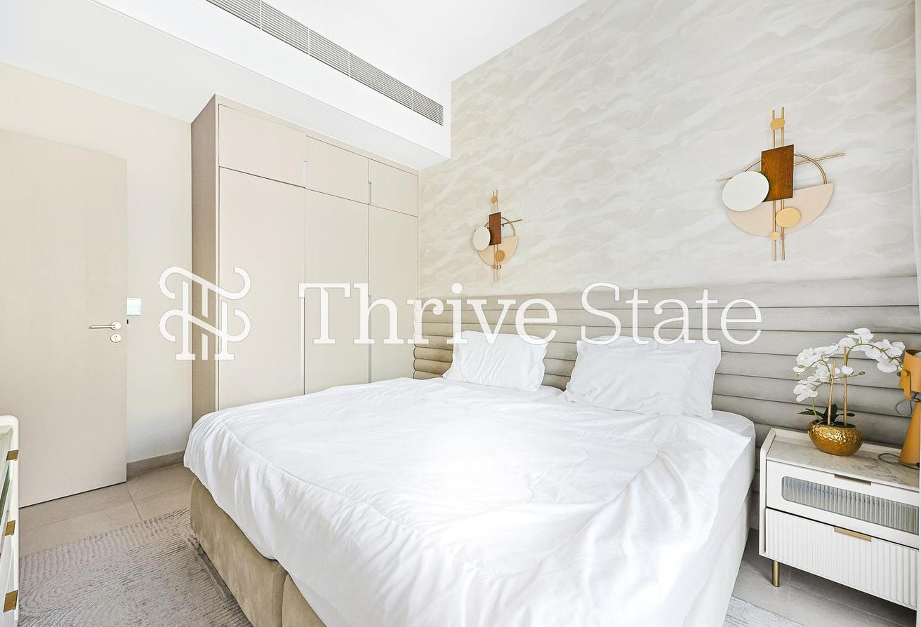 Rare Corner 3 Bed | Largest Plot | Luxury photo 25