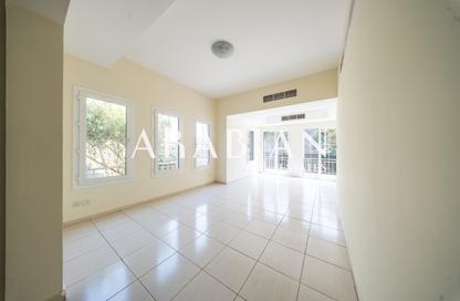 Villa - 3 Bedrooms - 3 Bathrooms for rent in Springs 15 - The Springs - Dubai Villa - 3 Bedrooms - 3 Bathrooms for rent in Springs 15 - The Springs - Dubai