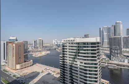 Apartment - 1 - 1 for rent in Reva Residences - Business Bay - Dubai