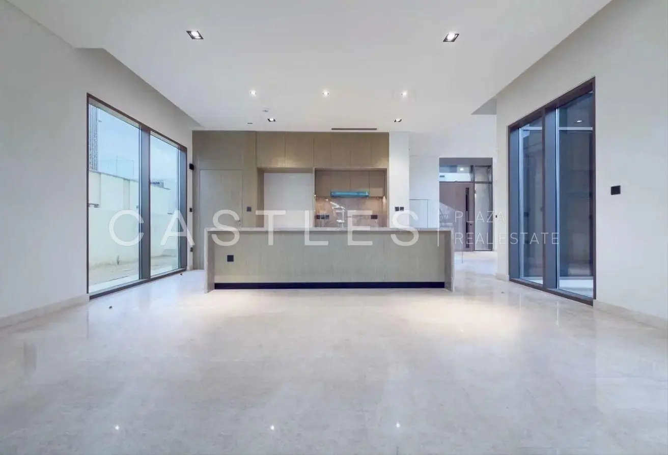 135606827 - Property Main Image