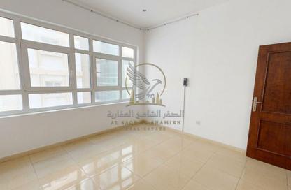 Apartment - 1 Bedroom - 1 Bathroom for rent in Al Qulaya'ah - Al Sharq - Sharjah
