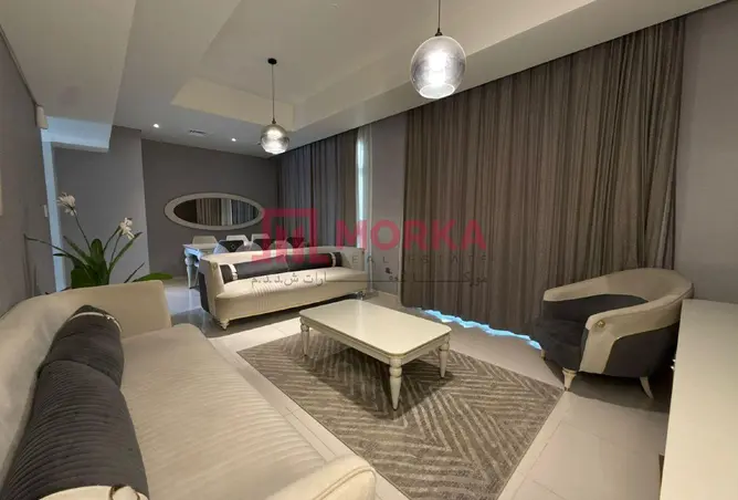 98703621 - Property Image 2