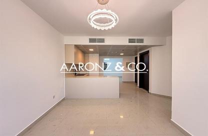 Apartment - 1 Bedroom - 2 Bathrooms for rent in New Dubai Gate 1 - JLT Cluster Q - Jumeirah Lake Towers - Dubai