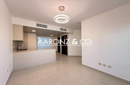 Apartment - 1 Bedroom - 2 Bathrooms for rent in New Dubai Gate 1 - JLT Cluster Q - Jumeirah Lake Towers - Dubai
