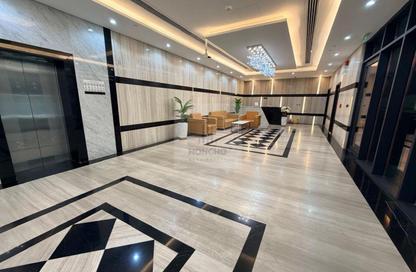 Apartment - 1 Bedroom - 2 Bathrooms for rent in Iltemas Residence - Jumeirah Garden City - Al Satwa - Dubai Apartment - 1 Bedroom - 2 Bathrooms for rent in Iltemas Residence - Jumeirah Garden City - Al Satwa - Dubai