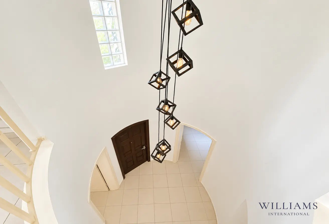 165036025 - Property Main Image