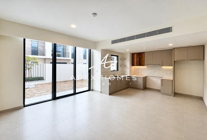 127020505 - Property Main Image