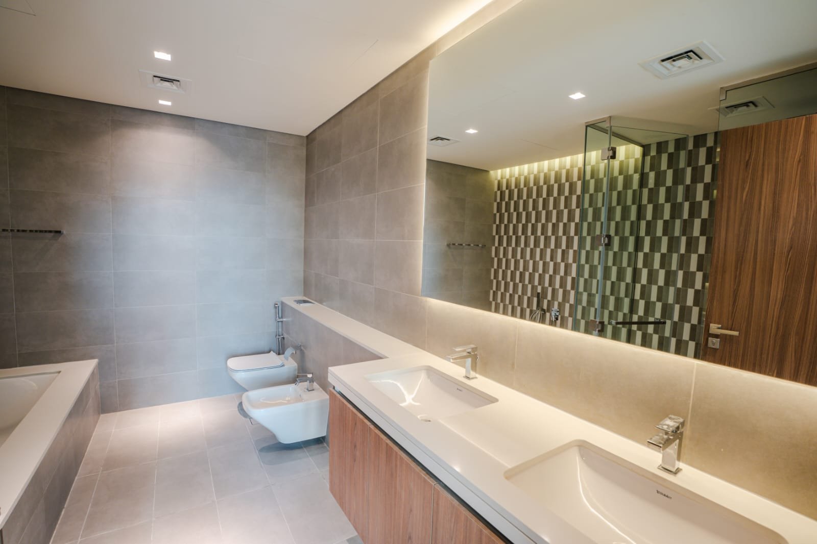 Stunning 2BHK | Single Row | Brand New