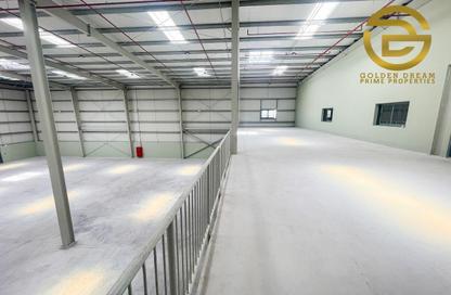 Warehouse - Studio - 3 Bathrooms for rent in Dubai Investment Park 1 (DIP 1) - Dubai Investment Park (DIP) - Dubai Warehouse - Studio - 3 Bathrooms for rent in Dubai Investment Park 1 (DIP 1) - Dubai Investment Park (DIP) - Dubai