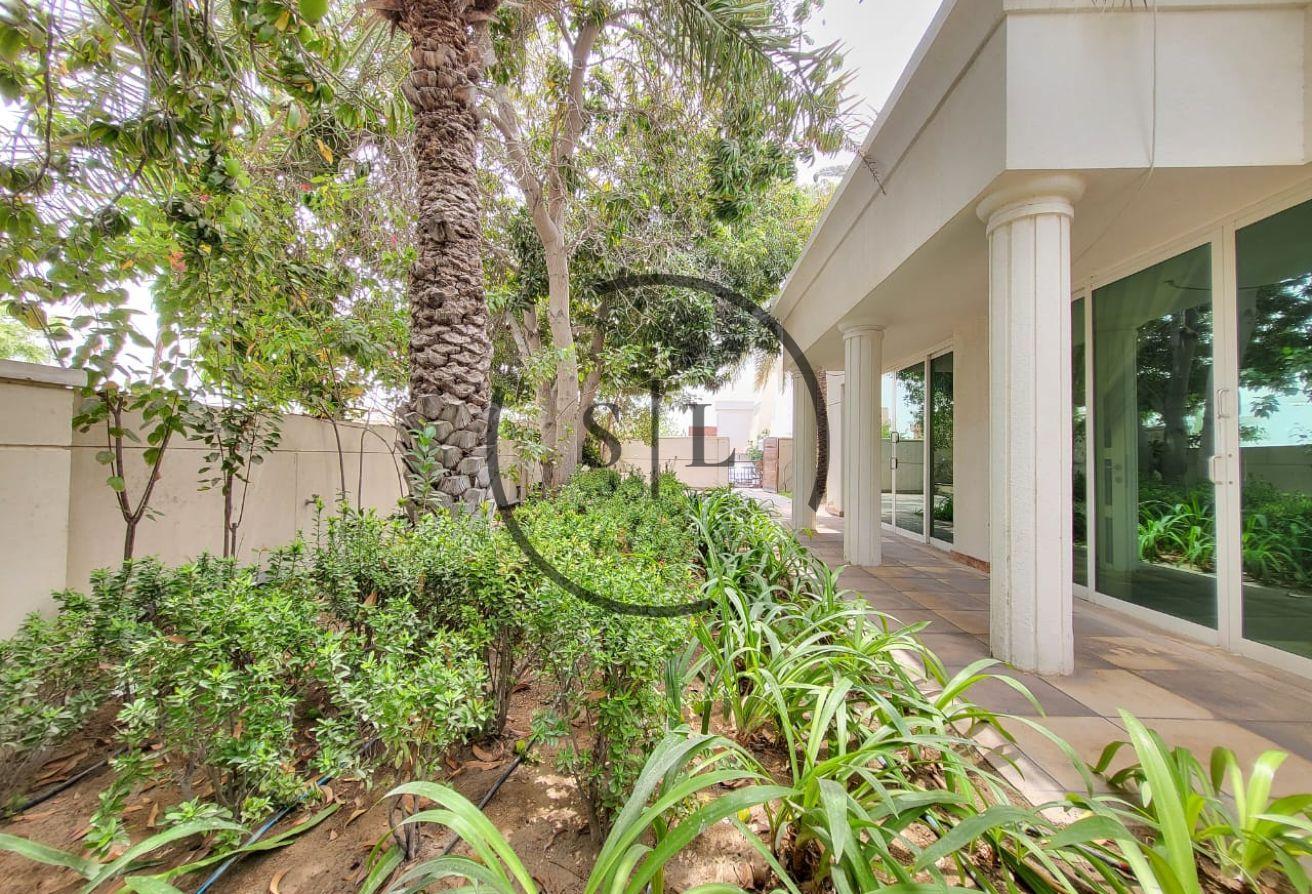 Private Garden | Prime Location | 4 Parkings photo 4
