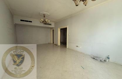 Apartment - 1 Bedroom - 2 Bathrooms for rent in Al Majaz 3 - Al Majaz - Sharjah Apartment - 1 Bedroom - 2 Bathrooms for rent in Al Majaz 3 - Al Majaz - Sharjah