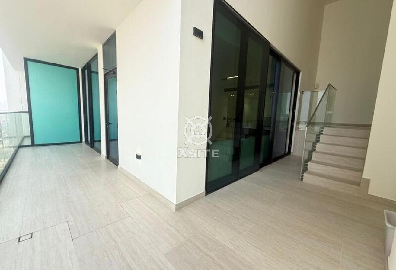 Modern 2 BR|Fully Furnished |Vacant photo 12