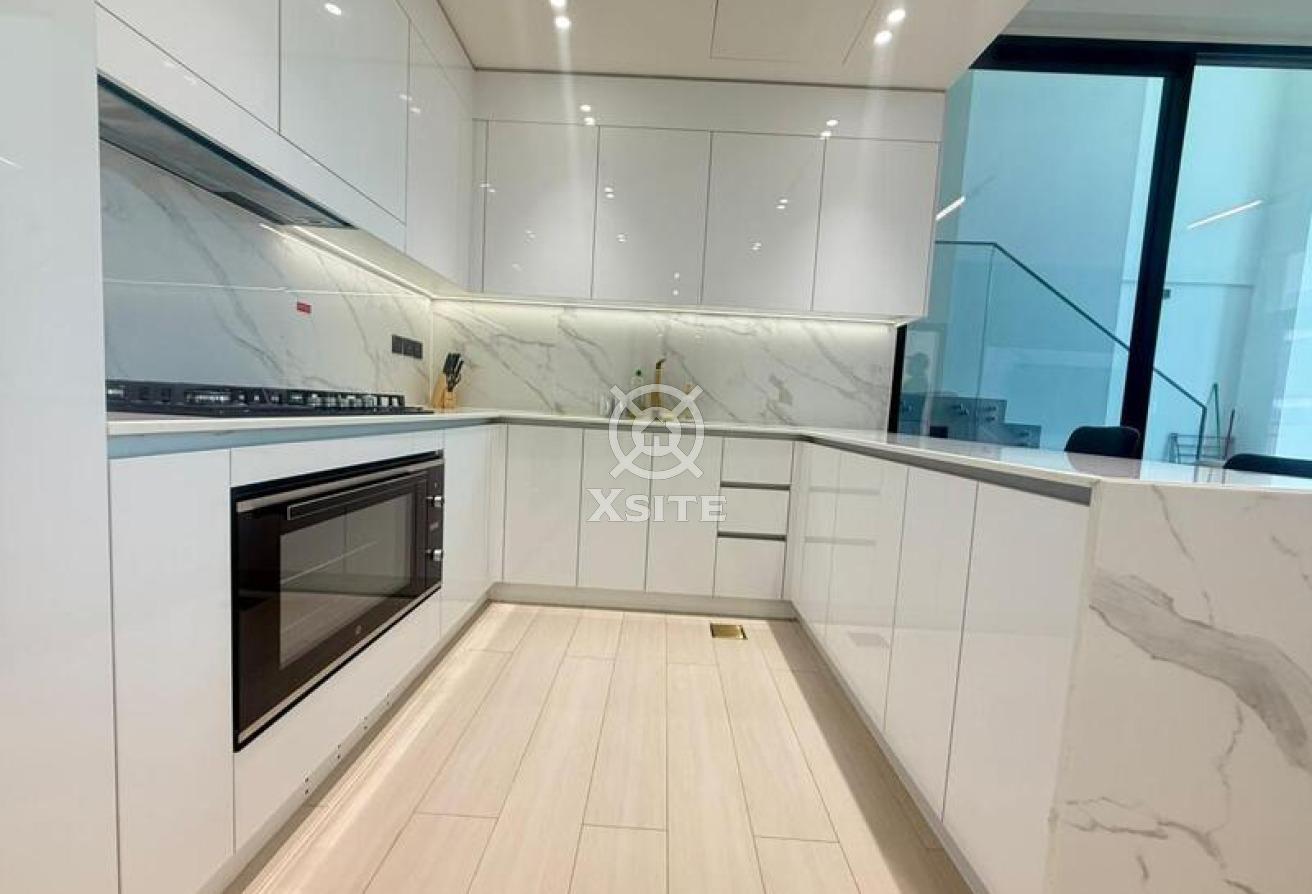 Modern 2 BR|Fully Furnished |Vacant photo 8
