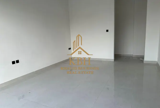 102421566 - Property Image 2