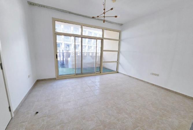 99125749 - Property Image 2