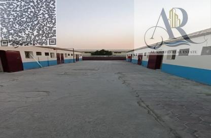 Labor Camp - Studio - 7+ Bathrooms for rent in Al Sajaa S - Al Sajaa - Sharjah