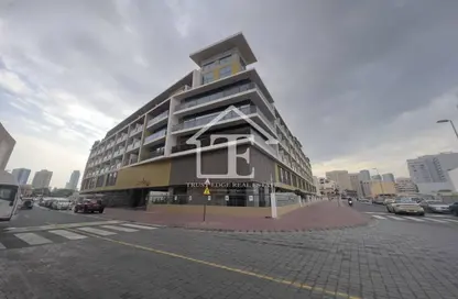 شقة - 1 حمام للايجار في كريستال مساكن - منطقة 11 - قرية جميرا الدائرية - دبي