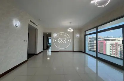 شقة - 2 غرف نوم - 3 حمامات للايجار في A برج - تو تاورز - برشا هايتس (تيكوم) - دبي