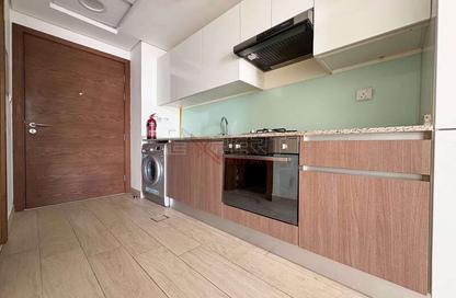 Apartment - Studio - 1 Bathroom for rent in Azizi Aliyah - Dubai Healthcare City 2 - Al Jaddaf - Dubai