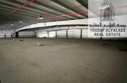 Warehouse - Studio - 2 Bathrooms for rent in Umm Dir - Umm Al Quwain