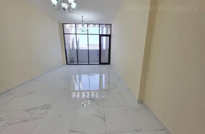 Apartment - 2 Bedrooms - 3 Bathrooms for rent in Muwaileh 29 Building - Muwaileh - Sharjah
