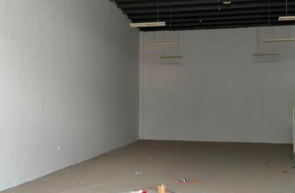 Warehouse - Studio for rent in Mazyad Mall - Mohamed Bin Zayed City - Abu Dhabi