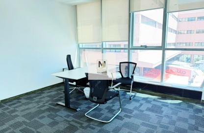 Office Space - Studio - 1 Bathroom for rent in Al Garhoud - Dubai