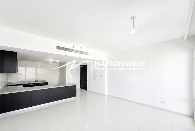 136090300 - Property Image 2