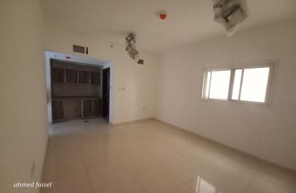 Apartment - Studio - 1 for rent in Al Nabaa Building - Al Naba'ah - Al Sharq - Sharjah