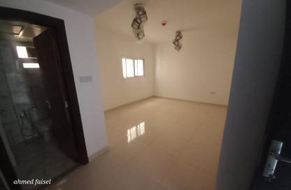 Apartment - Studio - 1 for rent in Al Nabaa Building - Al Naba'ah - Al Sharq - Sharjah