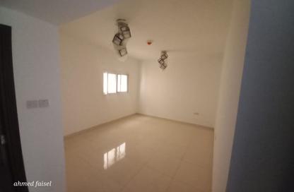 Apartment - Studio - 1 for rent in Al Nabaa Building - Al Naba'ah - Al Sharq - Sharjah