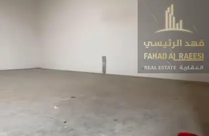 مستودع - استوديو - 2 حمامات للايجار في أم الثعوب - أم القيوين