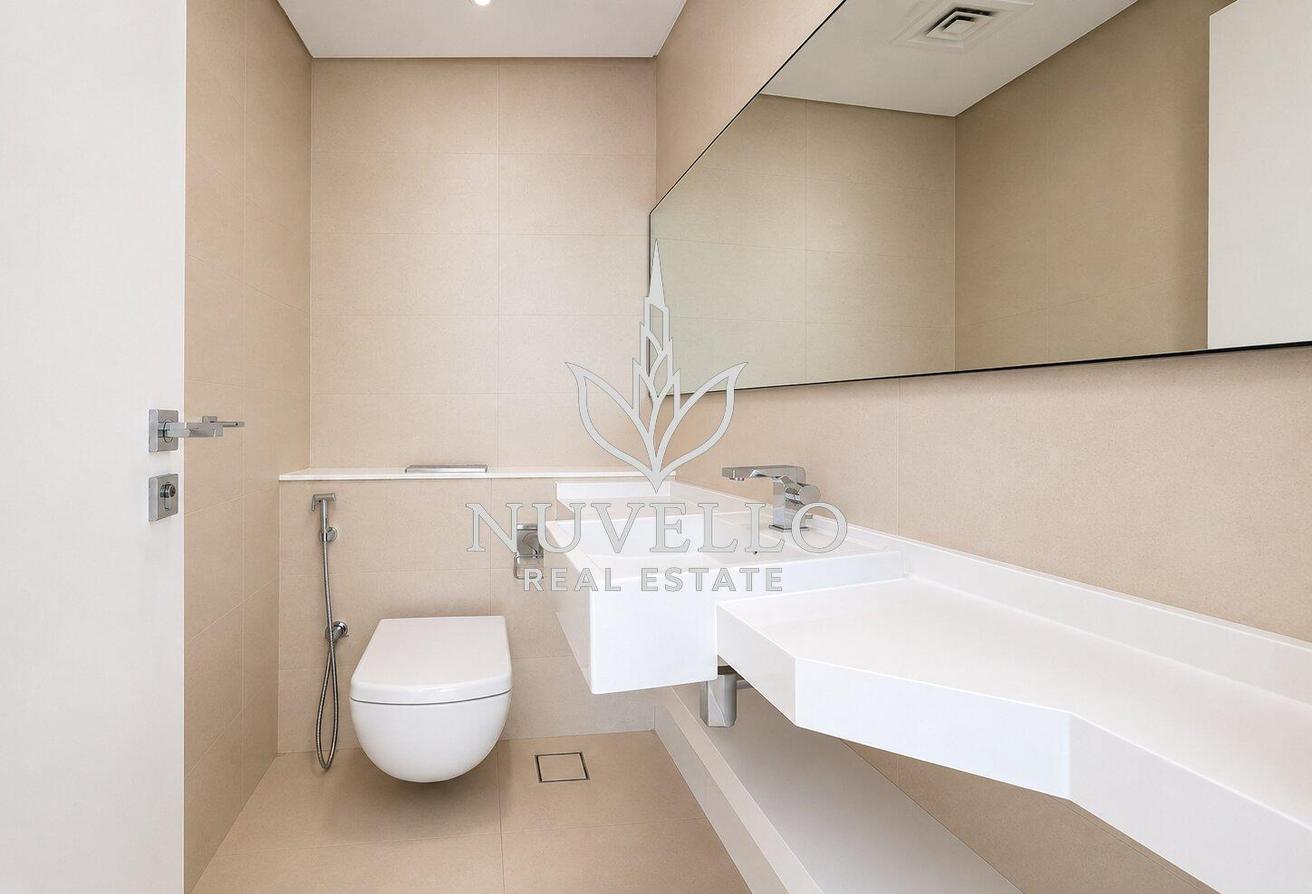 Unfurnished | Close to Metro | Chiller Free photo 13