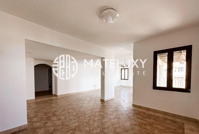 142354824 - Property Image 3