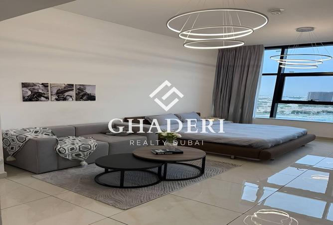 84065594 - Property Image 3