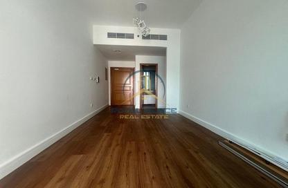 Apartment - 1 Bedroom - 2 Bathrooms for rent in Marina Residence B - Marina Residence - Dubai Marina - Dubai