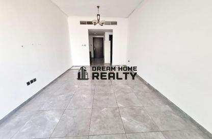 Apartment - 1 - 2 for rent in Ibtikar 1 - Al Majaz 2 - Al Majaz - Sharjah