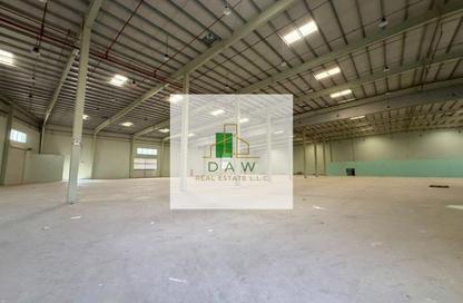 Warehouse - Studio - 2 Bathrooms for rent in Umm Dir - Umm Al Quwain