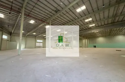 Warehouse - Studio - 2 Bathrooms for rent in Umm Dir - Umm Al Quwain
