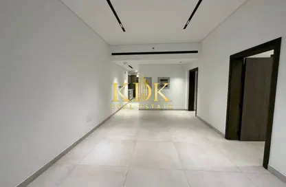 شقة - غرفة نوم - 3 حمامات للايجار في مروة هايتس - منطقة 15 - قرية جميرا الدائرية - دبي