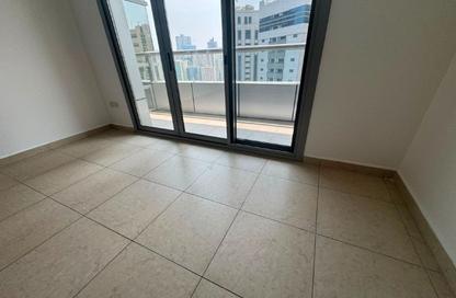 Apartment - 2 Bedrooms - 3 Bathrooms for rent in Danat Al Khan Tower - Al Khan Lagoon - Al Khan - Sharjah