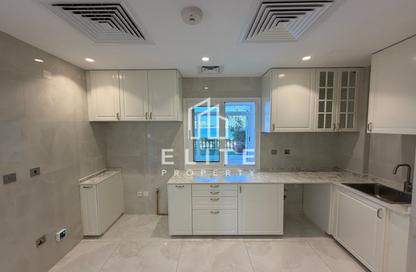 Villa - 5 - 6 for rent in Palma Residences - Palm Jumeirah - Dubai
