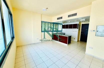 Apartment - 1 Bedroom - 2 Bathrooms for rent in Electra Street - Abu Dhabi Apartment - 1 Bedroom - 2 Bathrooms for rent in Electra Street - Abu Dhabi